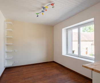 Location Maison 4 pièces Oudan (58210)