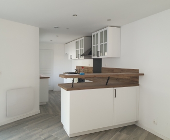 Location Maison 5 pièces Léglantiers (60420) - LEGLANTIER