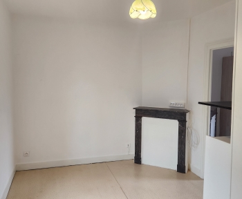 Location Appartement 2 pièces Monnaie (37380)