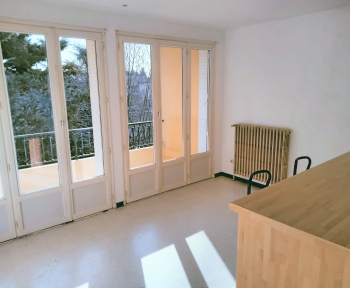 Location Appartement 1 pièce Tournon-sur-Rhône (07300)